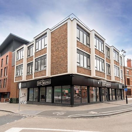 Royal House Stylish Apartments - Chester Esterno foto