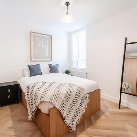 Royal House Stylish Apartments - Chester Esterno foto