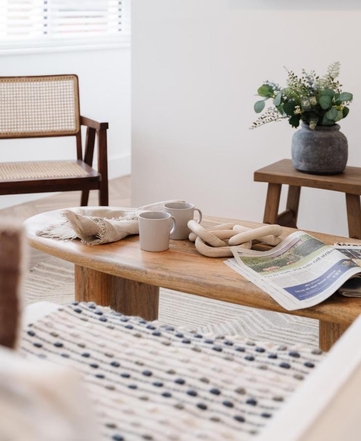 Royal House Stylish Apartments - Chester Esterno foto